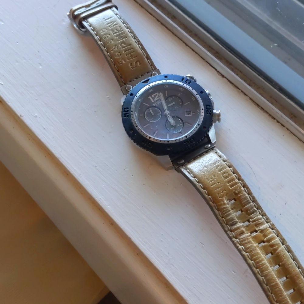 Fossil watch